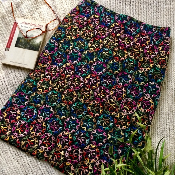 R&B Dresses & Skirts - PRICE ⬇️ R&B  Vintage embroidered skirt size S